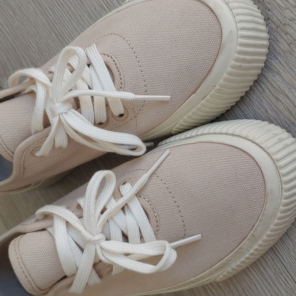 Everlane 100% Organic Canvas Cotton Platform Sneakers US women's 5 EUC - Picture 7 of 12